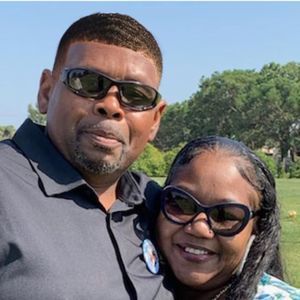 Meet your Posher, Kenneth